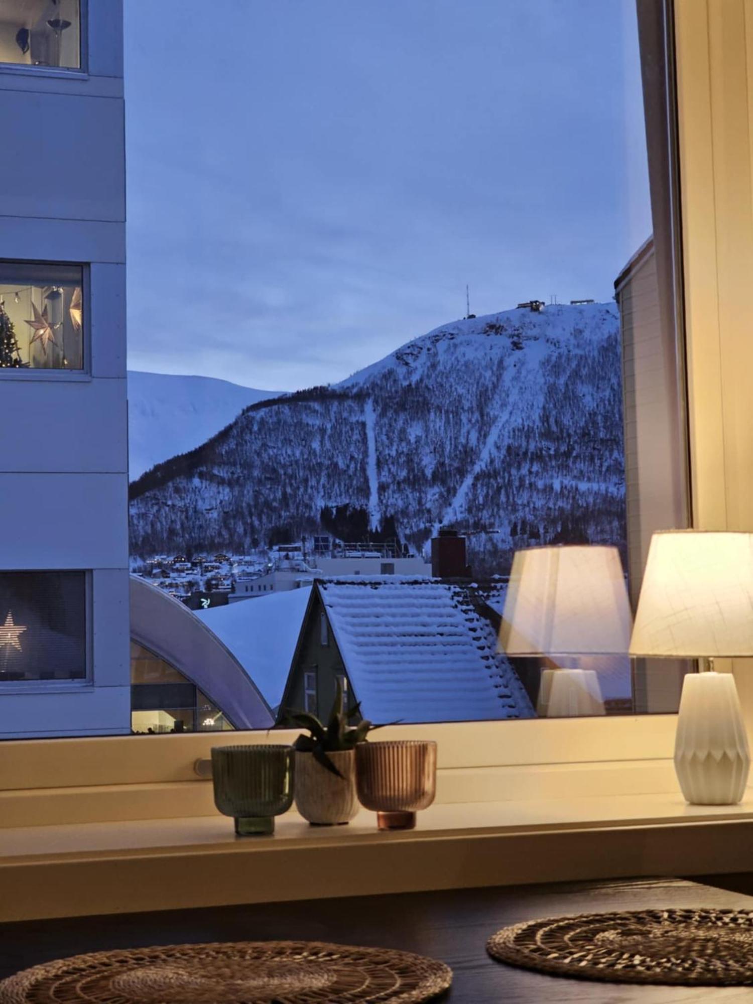 Supercentral City Apartment Eik Tromsø Exteriér fotografie